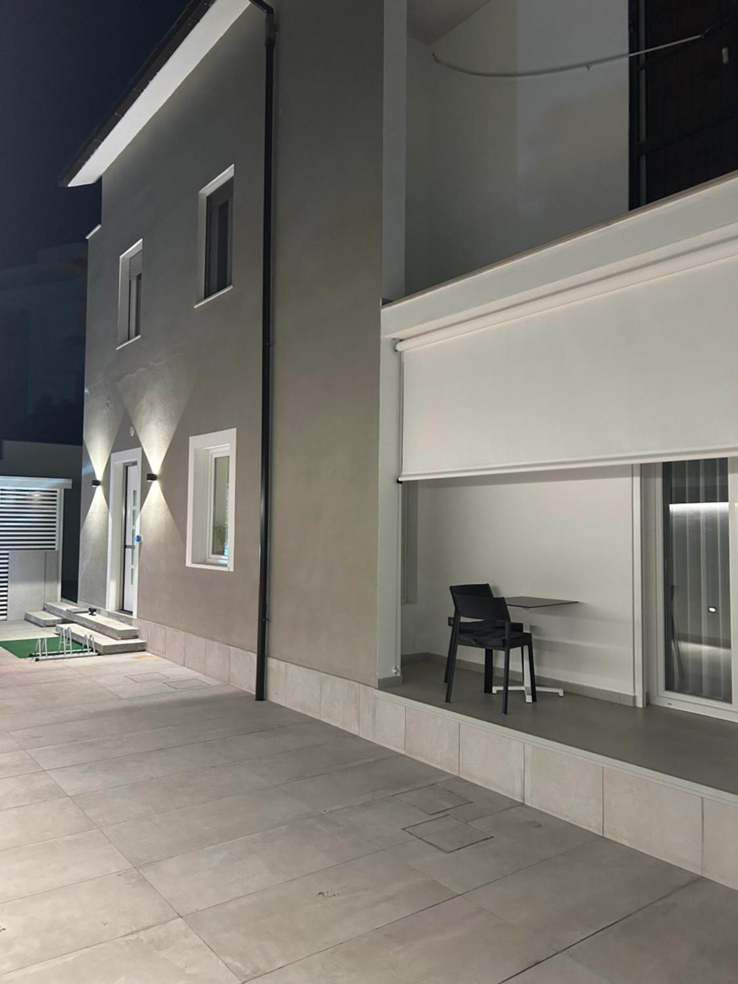 Casa Stazione Pescara Bed & Breakfast Exterior photo